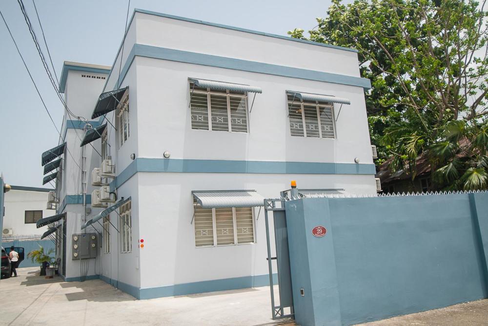 Raynebow Chateau - Chic City Getaway Port of Spain Exterior foto